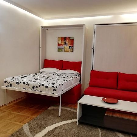 Apartmán Lola 1 Bělehrad Exteriér fotografie